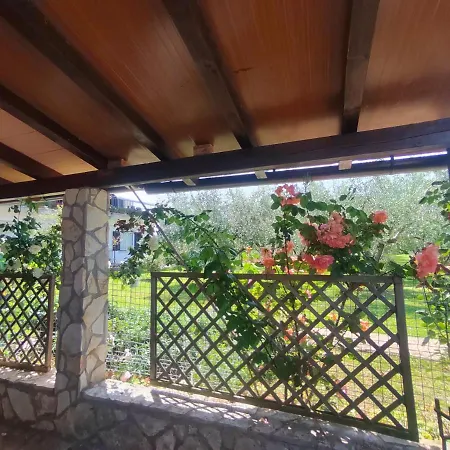 Casetta Tra Gli Ulivi Feriehus