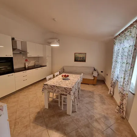 Feriehus Casetta Tra Gli Ulivi *
