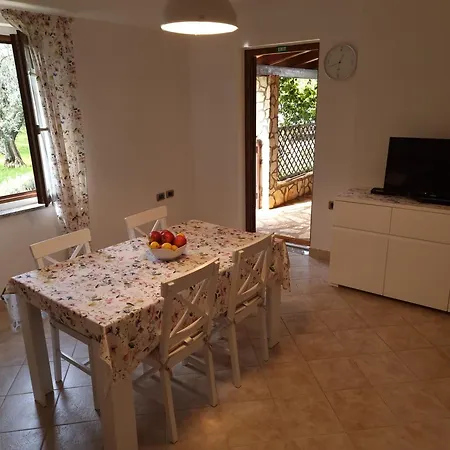 Casetta Tra Gli Ulivi * Umag